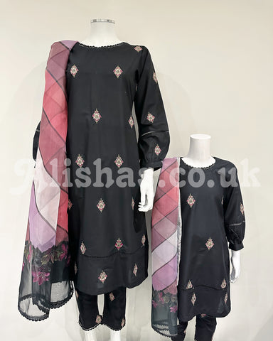 Nazneen Ladies Black Embroidered Cuffed Kameez Suit
