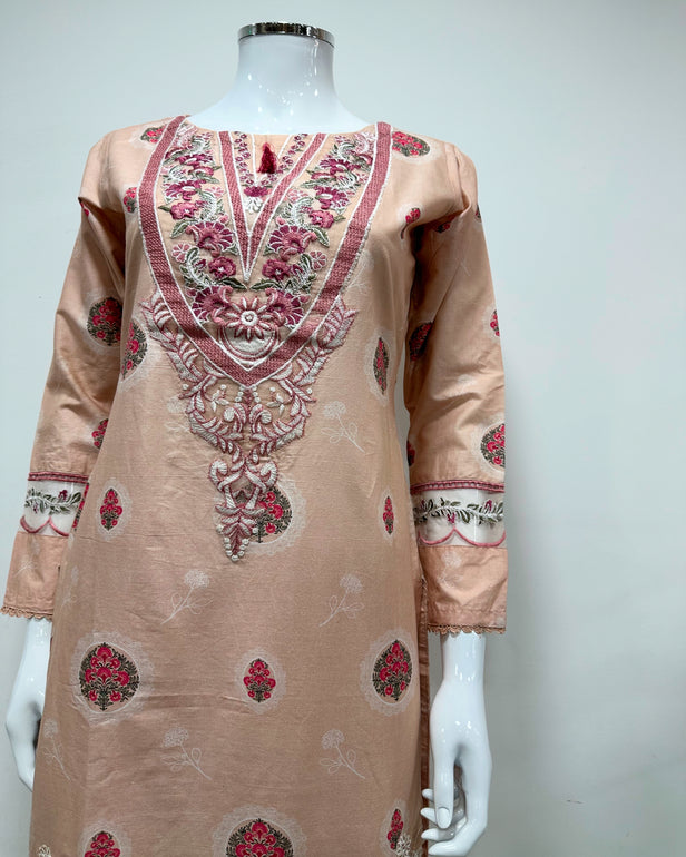 Simrans Nude Digital Printed Floral Lawn Tulip Suit