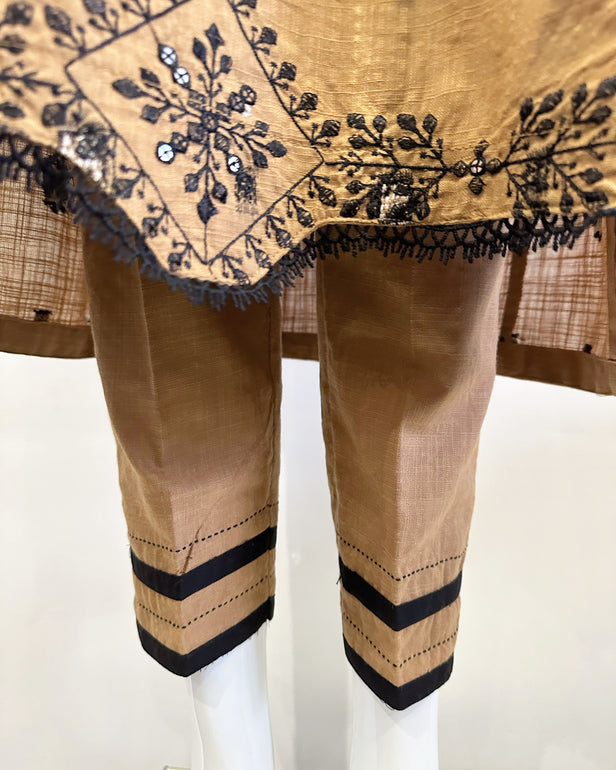 Simrans Ochre Black Embroidered Jacquard Khaddar Embroidered Suit