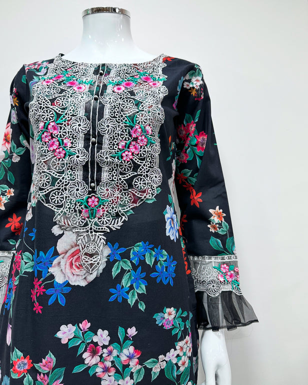 Simrans Black Digital Printed Floral Lawn Suit