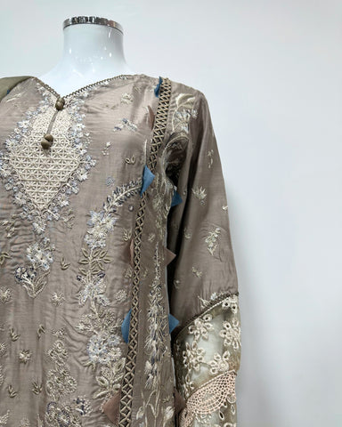 Simrans Ladies Ivana Lux Farshi Greige Viscose Embroidered Suit