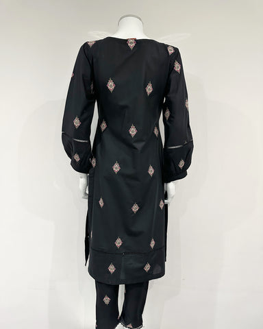 Nazneen Ladies Black Embroidered Cuffed Kameez Suit
