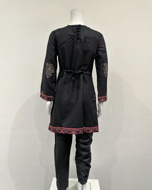 Simrans Fiesta Girls Black Embroidered Suit