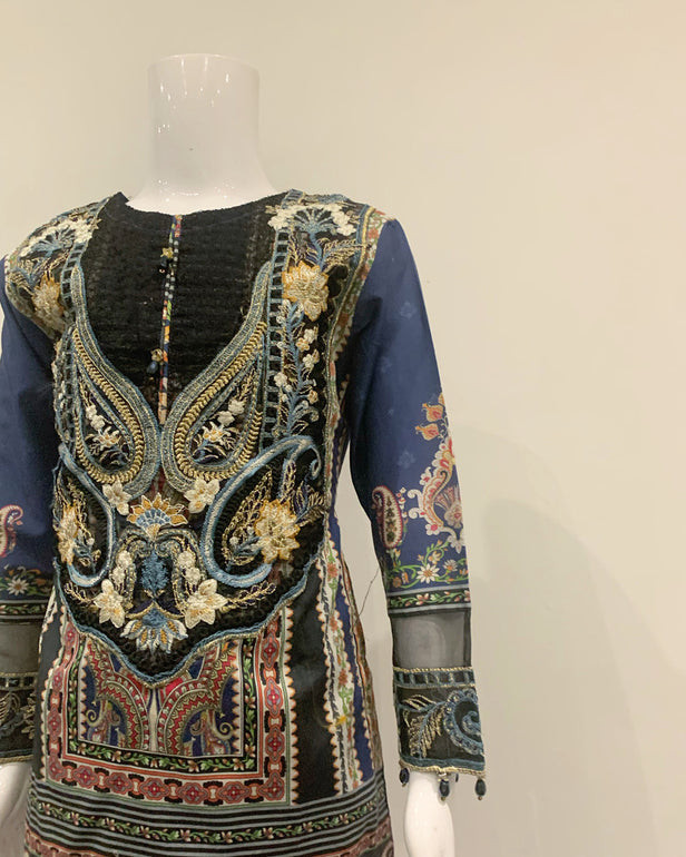 Haseen Aztec Blue Girls Lawn Kameez Suit