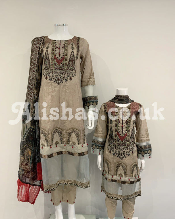 Girls Kameez Lawn Net Lace Suit