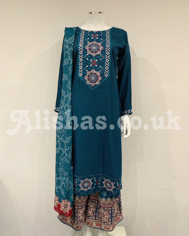 Simrans Teal Embroidered Ajrak Linen Flary Pants Suit