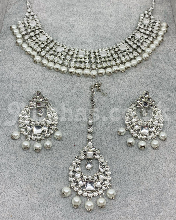 Silver Kundan Style Square Necklace Set