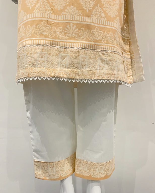 Peach Mirror Embellished Print Suit