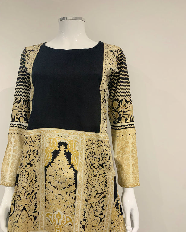 Clasico Elura Beige Printed Linen Suit