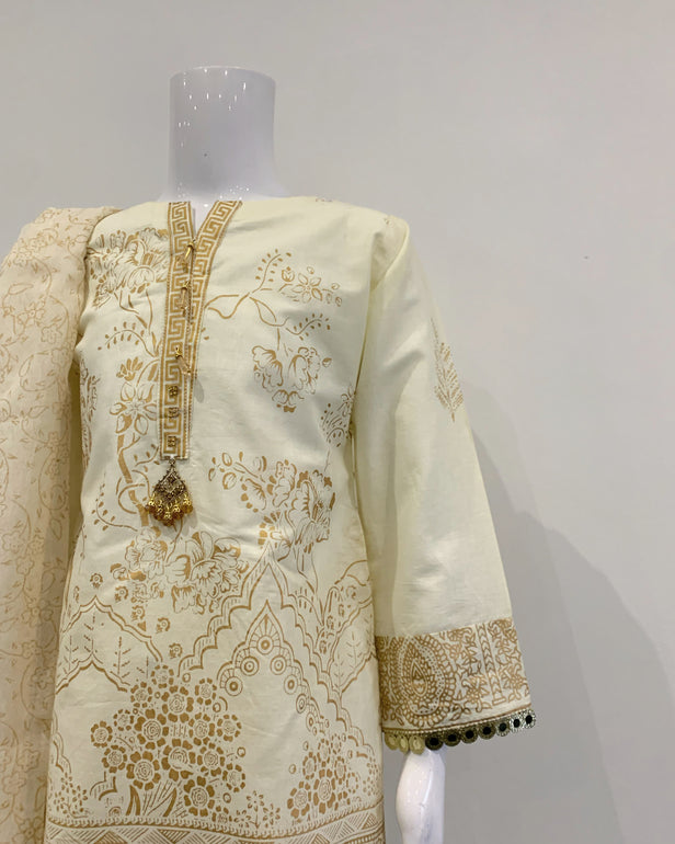 Girls Off White Garara Block Print Suit