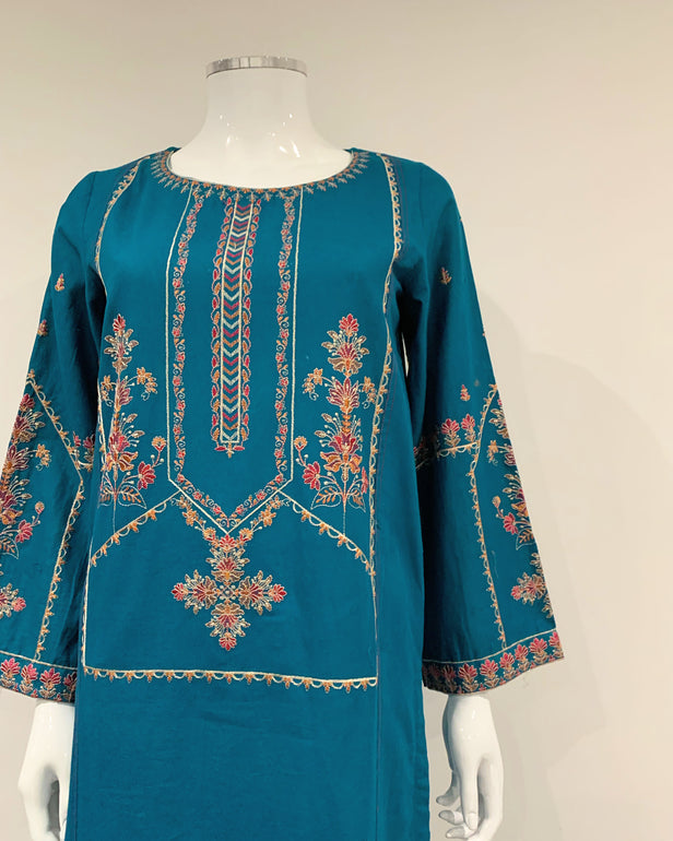 RAFIA Designer Cobalt Blue Premium Khaddar Embroidered Kameez Suit