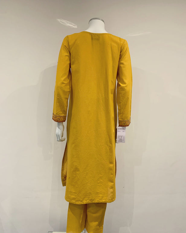 RAFIA Designer Pale Mustard Premium Khaddar Embroidered Kameez Suit