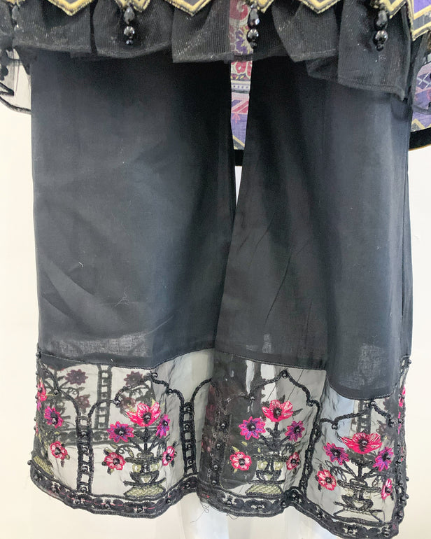 Black Ladies Digital Lawn Kameez Suit