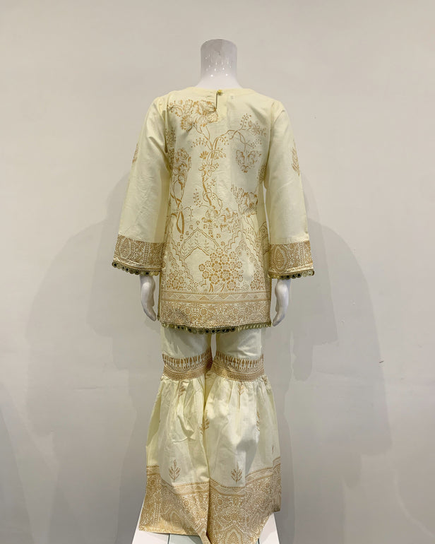 Girls Off White Garara Block Print Suit